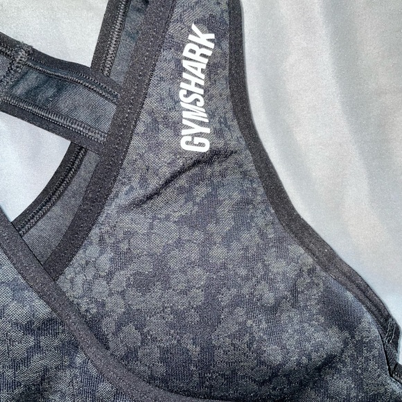 Gymshark sports bra - Picture 3 of 4